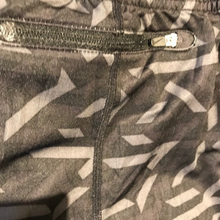 アシックスランニングタイツの画像