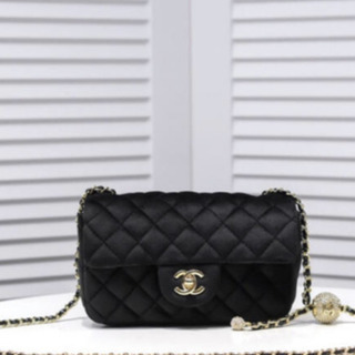 シャネル　ショルダーバッグ　新品　保存袋付き