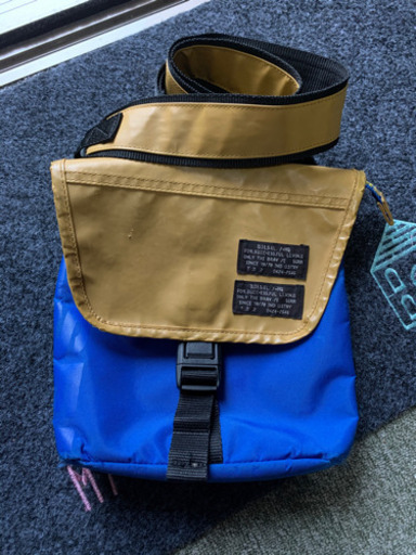 DIESLショルダーバッグ　ビニール製