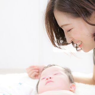 フォトスタジオでの撮影+子連れで通えるママパパヨガ◆土曜の朝活でストレス解消★の画像