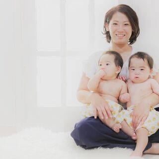 フォトスタジオでの撮影+子連れで通えるママパパヨガ◆土曜の朝活でストレス解消★の画像