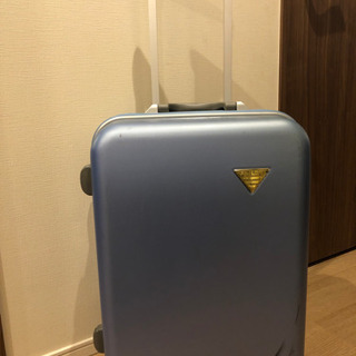 【お取引中】スーツケース　青色