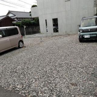 2台可！月極駐車場（広い一番奥のスペース）