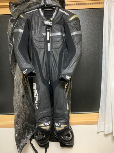 ベリック　カンガルー革　レーシングスーツ