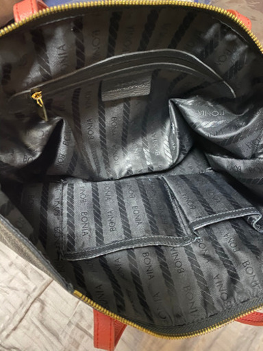 BONIAショルダーバック