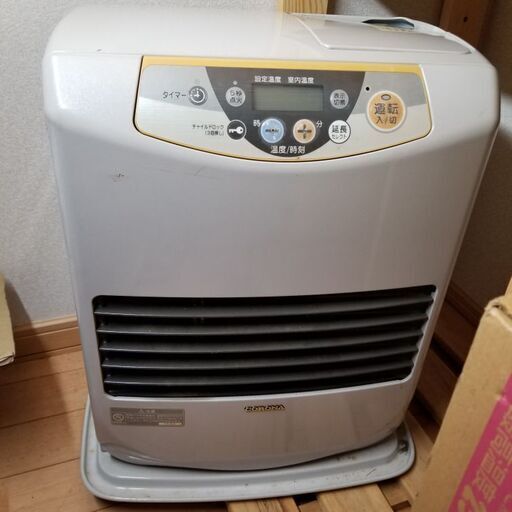 石油ファンヒーター②　(株)コロナ製　新古品です