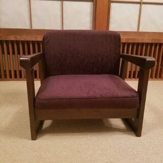 肘掛け付き座椅子　2個