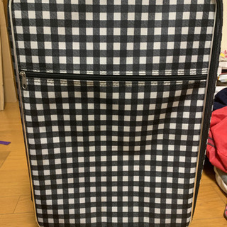 キャリーケース