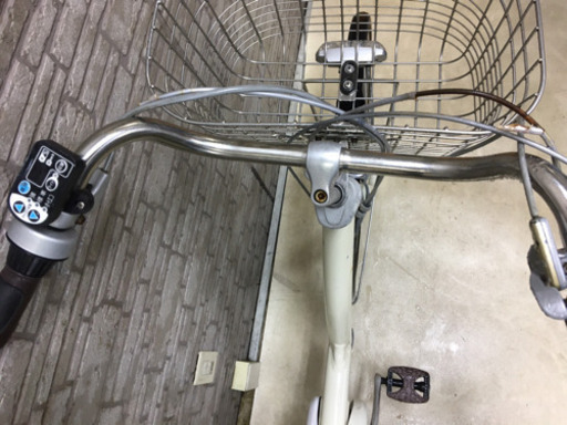 東京23区配達無料　新基準　ブリヂストン☆ボーテアシスタ　6Ah リチウム 電動自転車☆BS☆中古☆26インチ☆