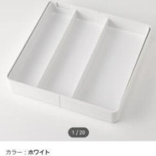 NITORI購入したばかり伸縮整理トレーの画像