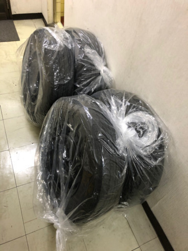 ハイエース　新車取り外し　未使用ホイール　新品タイヤ付き