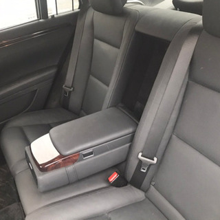 車検長いベンツ S550ロングの画像