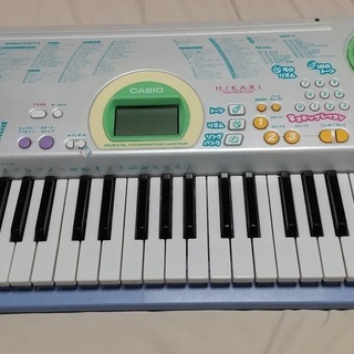CASIO電子ピアノ LK-102の画像
