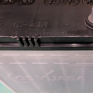 中古　カーバッテリー　M-42R 日本製　GSYUASAの画像