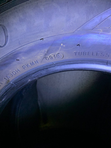 215/70R15 輸入品夏タイヤ