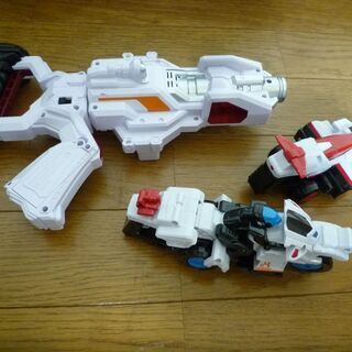 バンダイ　警察戦隊パトレンジャー　ダブル変身銃　トリガーマシン２...