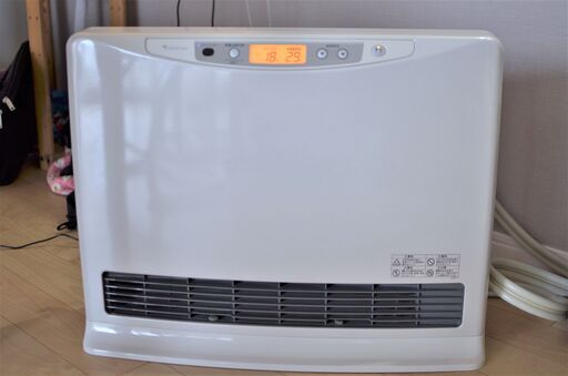 ★美品：東京ガス 温水式 ルームヒーター ZH-5205AME-RT