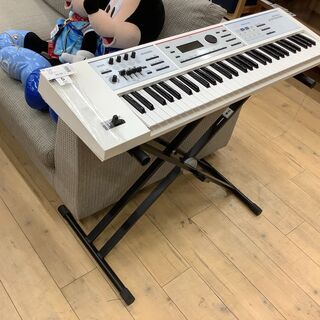 ROLAND(ローランド)の多機能シンセサイザーです！