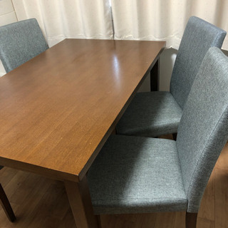 ダイニングテーブル　椅子4脚　セットの画像