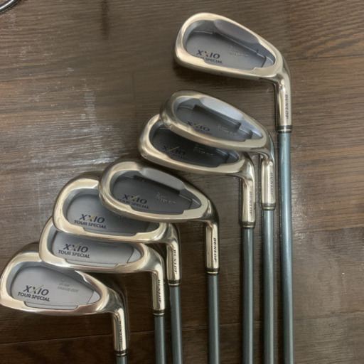 ゼクシオ　アイアンセット