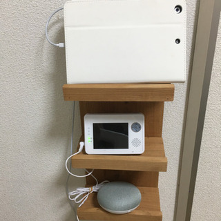 【取引中】【配送相談応じます】壁掛け収納棚　スマホ充電置き　タブ...