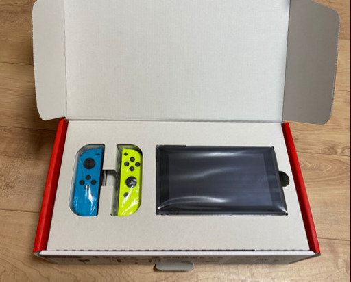 任天堂Switch ネオンブルー✖️ネオンイエロー