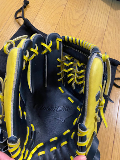 グローブ　ソフトボール　グローバルエリート　左投げ用