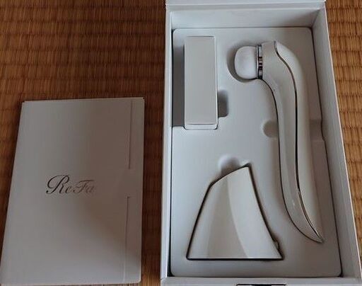 リファクリア 洗顔ブラシ(新品・未使用)