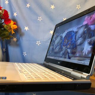 💑☆彡爆速ＳＳＤ２４０ＧＢ(^.^)ＮＥＣリノベーションＰＣ💗高速ｉ７第二世代💗女性にも人気のクリスタルホワイト/Ｗｉｎ１０/Office2019付/15.6ｲﾝﾁ/メモリ４GＢ/無線ＬＡＮ/ＤＶＤ・ＣＤ再生ソフト付　No.2010001の画像