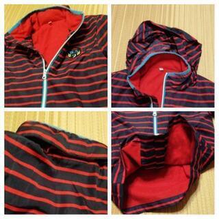 ❮春秋冬物130㎝男の子❯　ジャンパー　フード付の画像