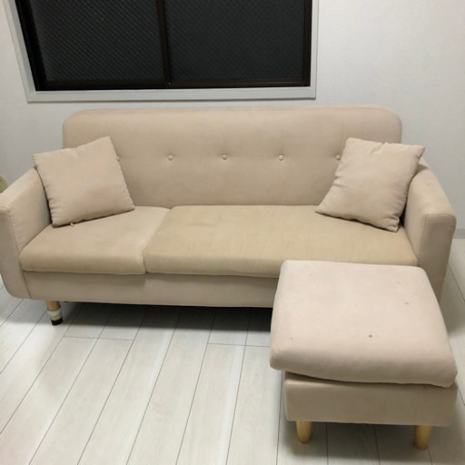 灰色カバー付　L字型ソファー