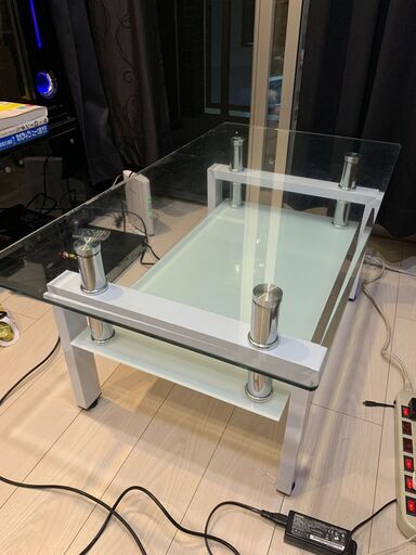 【美品】ガラステーブル（ホワイト）