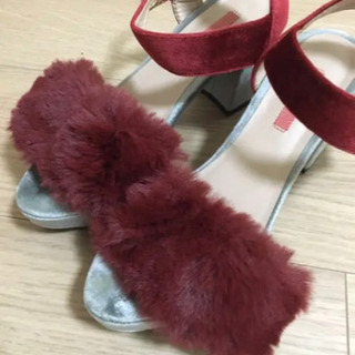 ファーサンダル omekashi