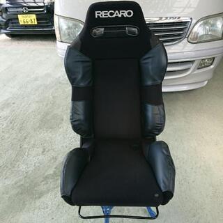 購入決まりました レカロシートSR3 100系ハイエース シート...