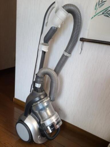 Panasonic製サイクロン掃除機売ります！