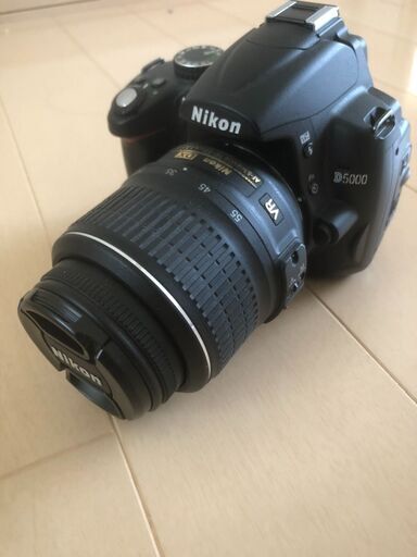取りに来て頂ける方　Nikon ニコン D5000 ボディ 18-55mm レンズ　おまけ付き