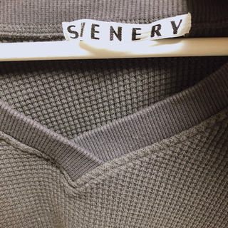 SHENERYの服売りますの画像