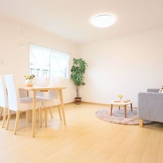 2面バルコニーなので日当たりも大変良好です🌞２WAYアクセス可能...