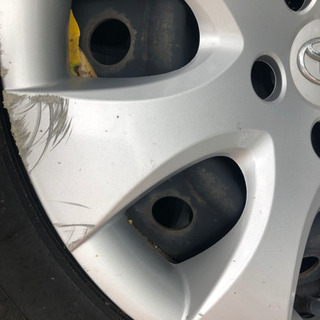 スタッドレスタイヤ 4本セット 205/60 R16の画像