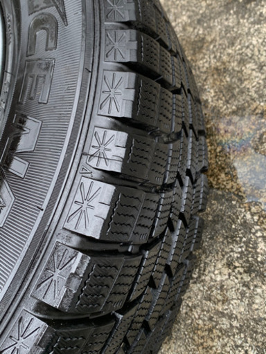 195 65 R15 スタッドレス+アルミホイール4本セット　ステップワゴンで使用