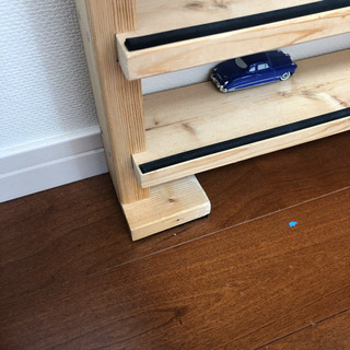 トミカ　収納ラック　棚　自作　DIY の画像