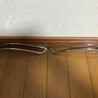 C26セレナ用リアリフレクターメッキカバー