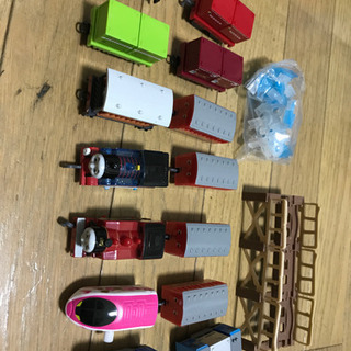 カプセルプラレール  トーマス