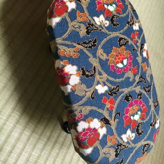 座椅子　折り畳み式