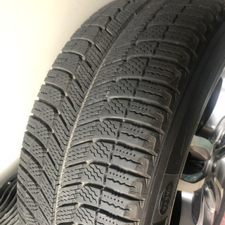 BMW X1 F48用 スタッドレスセット バリ山 美品