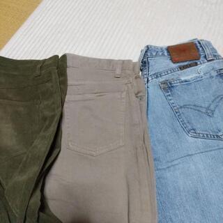 ジーンズ3本の画像