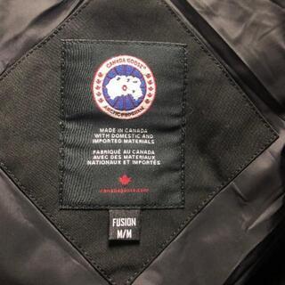 ヴィトンサイフおまけ付き　カナダグースシェルバーン　レディースサイズM  の画像