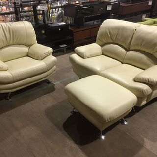 【愛品館市原店】 CHIFFON ２Ｐ＋１Ｐソファセット オットマン付 【管理ISF008484-104】の画像