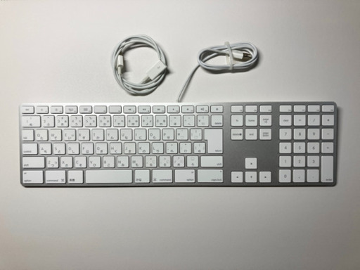 【美品】Apple純正 USB有線キーボード （JIS配列）