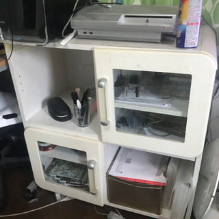 色んな用途ができるBOX棚
